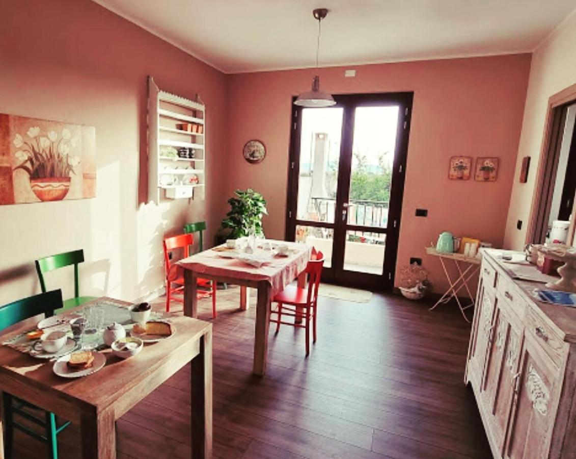 B&B Al Civico16 Guspini Ngoại thất bức ảnh